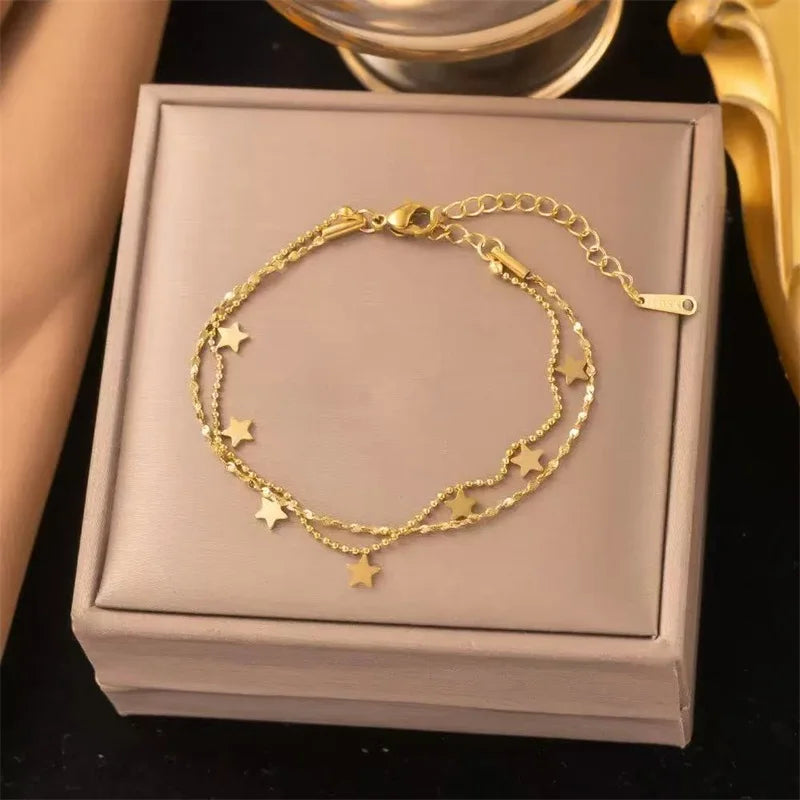 Bracelet doré – élégance délicate & féminine