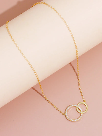 Collier Double Cercle Doré – Élégance Intemporelle
