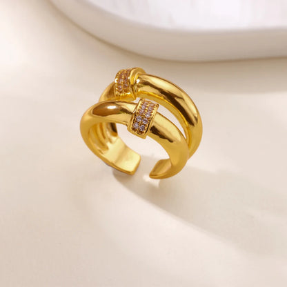 Bague Élégance Dorée – Éclat Intemporel