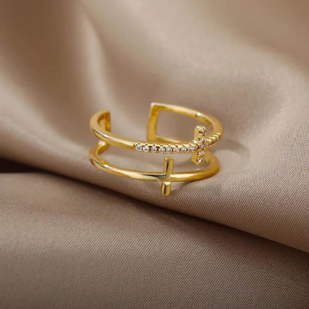 Bague Élégance Dorée – Éclat Intemporel
