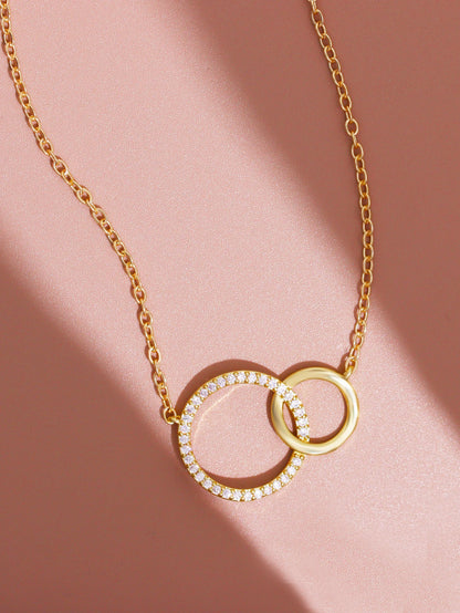 Collier Double Cercle Doré – Élégance Intemporelle