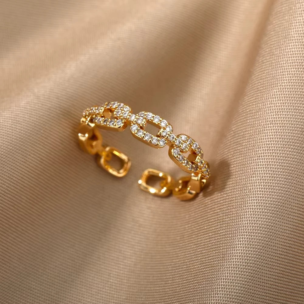 Bague Élégance Dorée – Éclat Intemporel