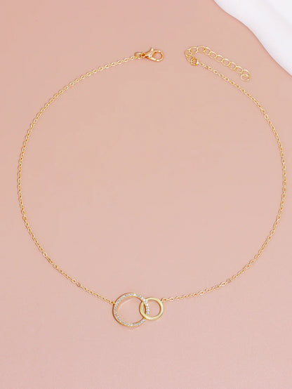 Collier Double Cercle Doré – Élégance Intemporelle